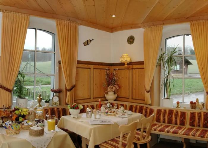 Waldhotel Forsthaus Remstecken