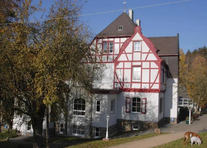 Waldhotel Forsthaus Remstecken