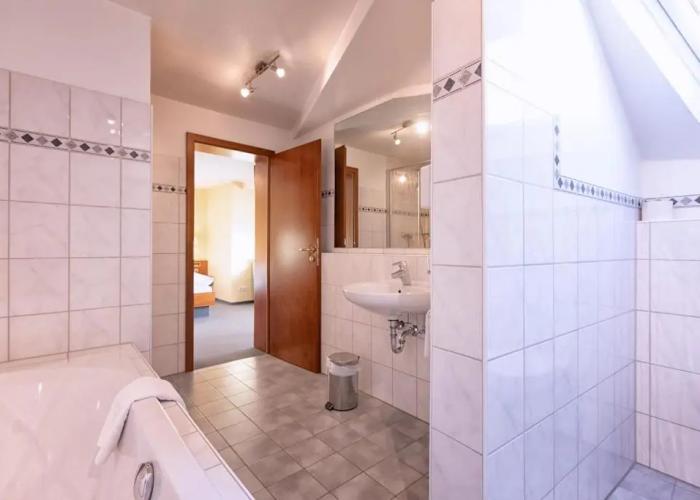 Hotel Weinhaus Grebel