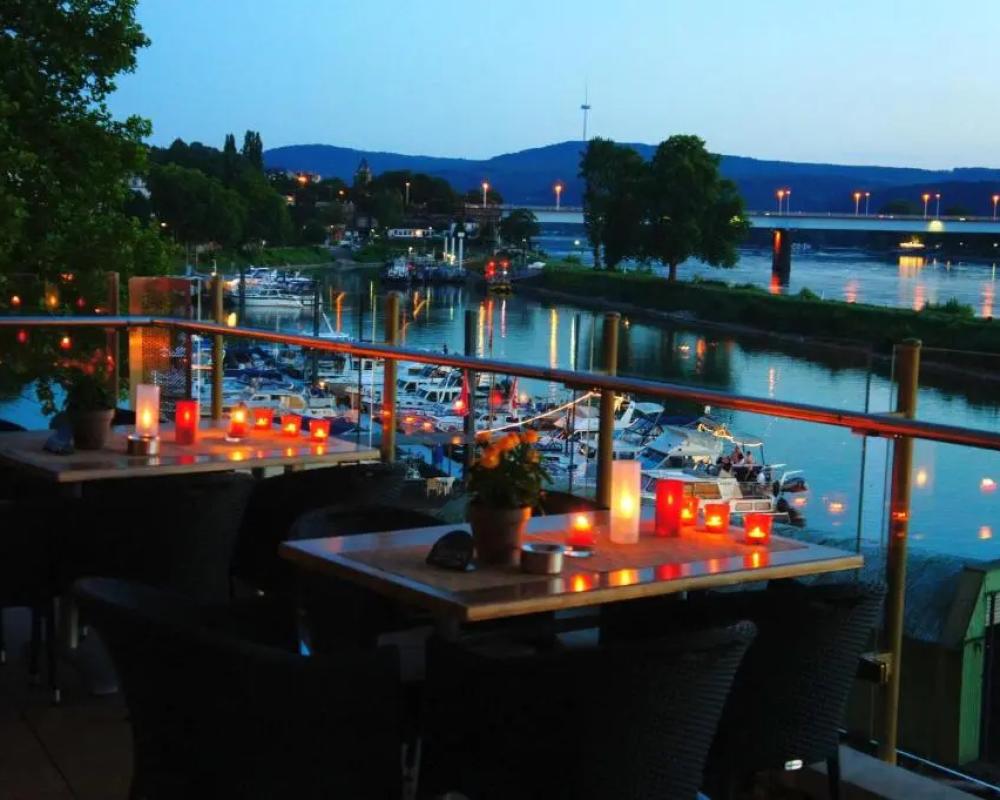 фото Diehls Hotel