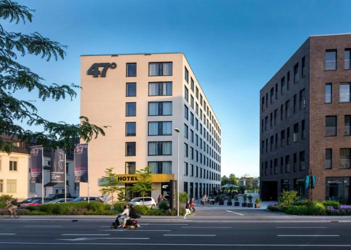 Hotel 47°