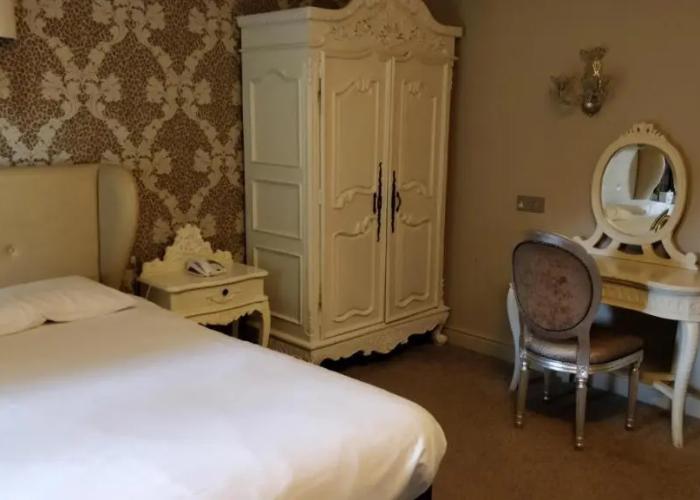 The Spread Eagle Hotel