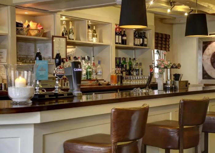 The Rose and Crown Hotel – Tonbridge