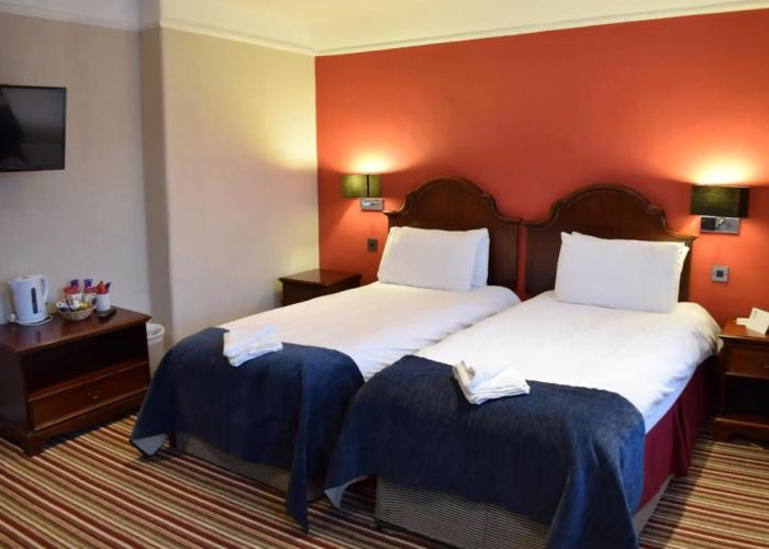 The Rose and Crown Hotel – Tonbridge