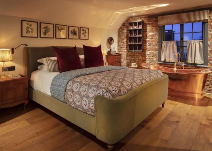 The Leicester Arms Country Inn