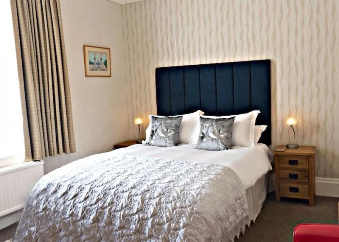 Marmalade Bed  Breakfast