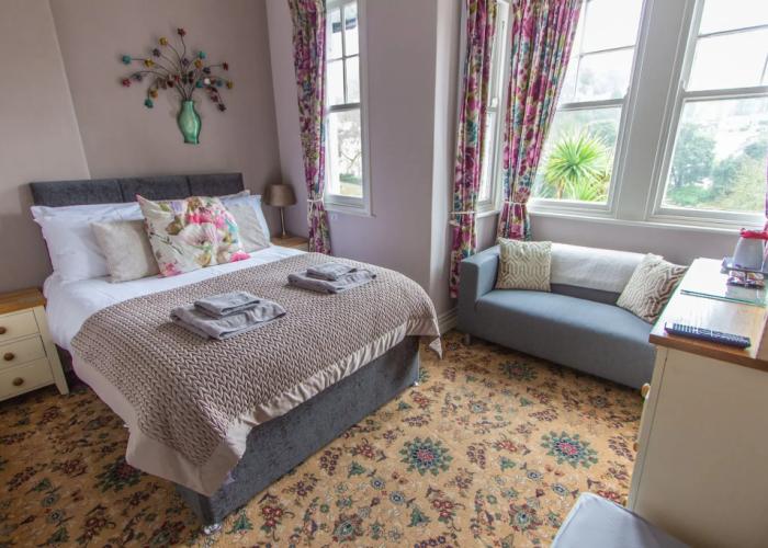 Harbour Heights Guest House