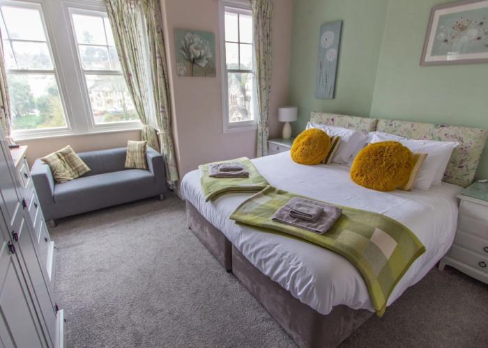 Harbour Heights Guest House