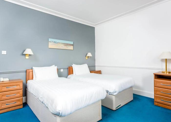 Abbey Lawn Hotel