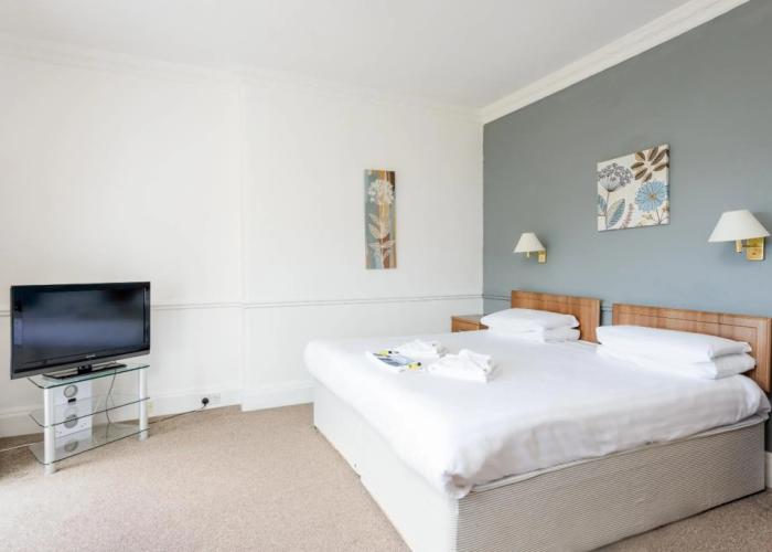 Abbey Lawn Hotel