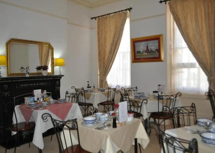 Summerlands Guest House