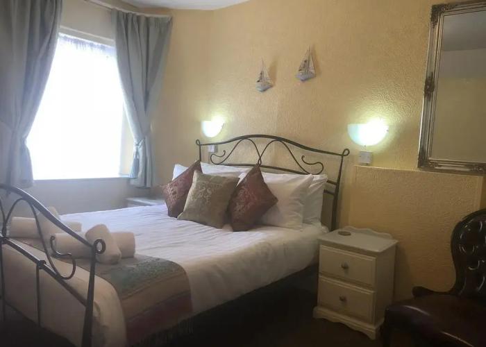Summerlands Guest House