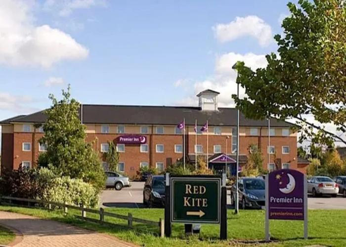 Premier Inn  Wakefield South (M1, Jct39)