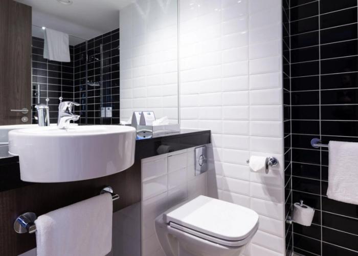 Holiday Inn Express Wakefield
