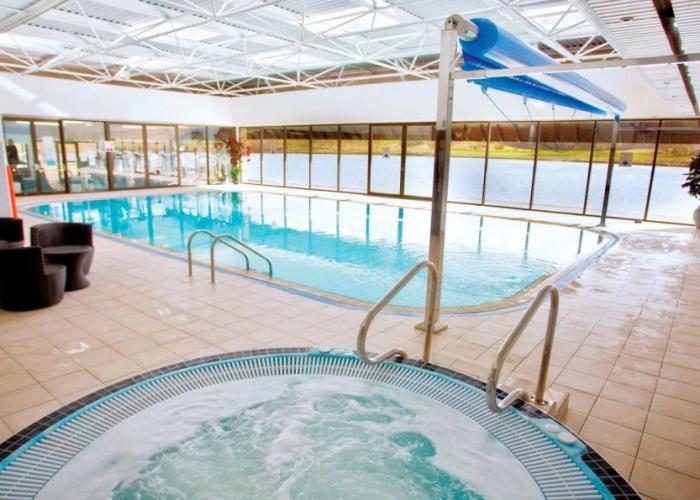 Waterton Park Hotel