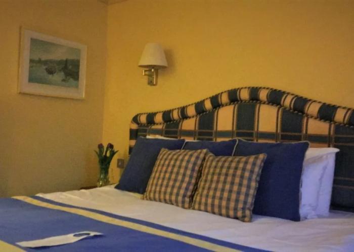 George Hotel