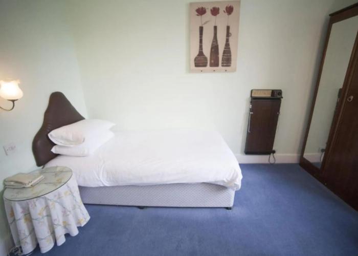 Shillingford Bridge Hotel