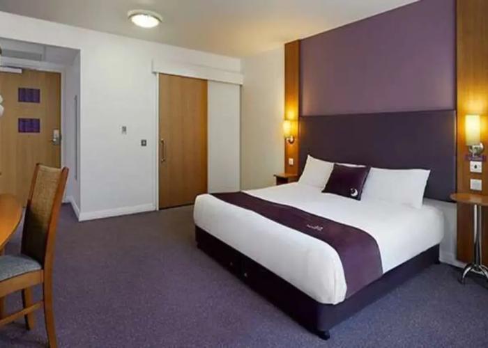 Premier Inn Walsall Town Centre