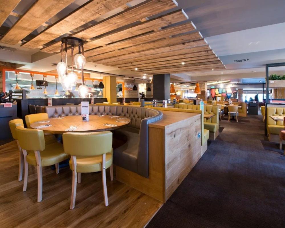 фото Premier Inn Ware