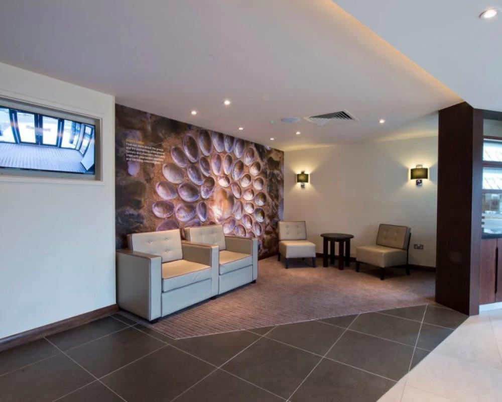 фото Premier Inn Ware