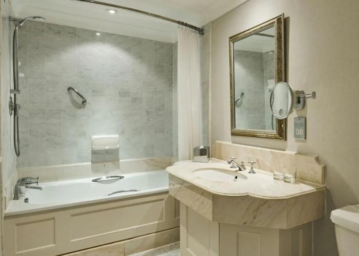 Hanbury Manor Marriott Hotel & Country Club