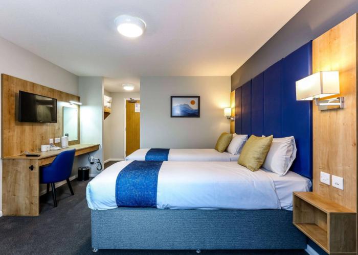 Days Inn by Wyndham Warwick North M40