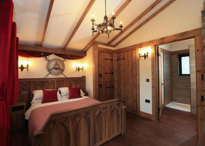 Warwick Castle Hotel and Knight's Village