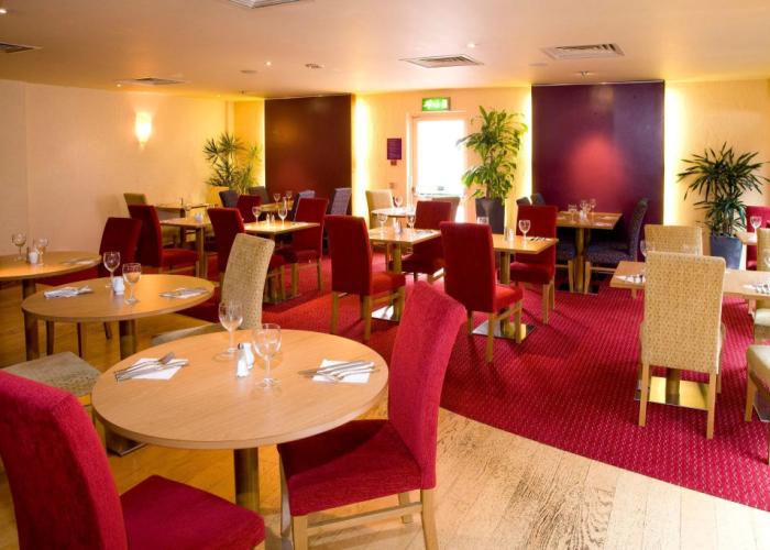 Premier Inn Watford Central