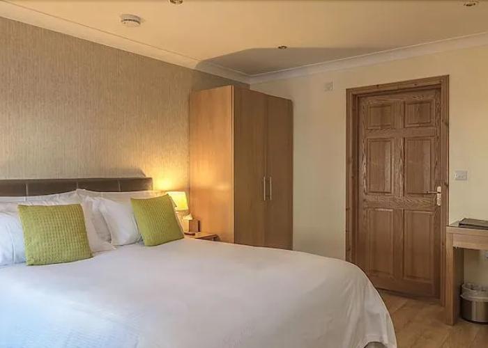 The Stanwick Hotel