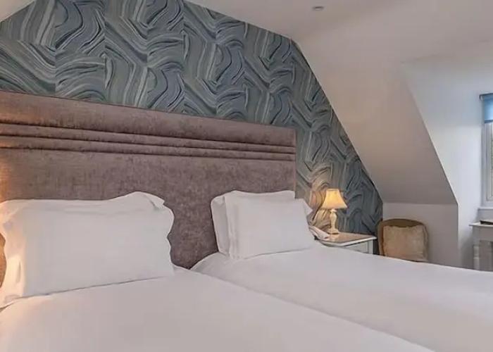 The Stanwick Hotel