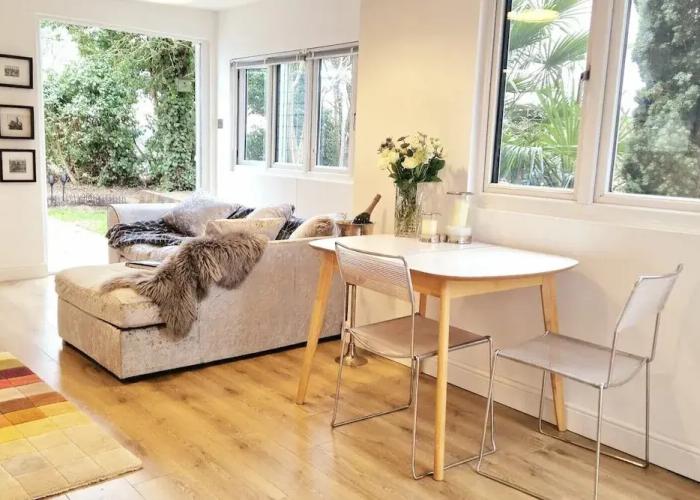 1 Bed Cottage-museum View-garden-free Parking