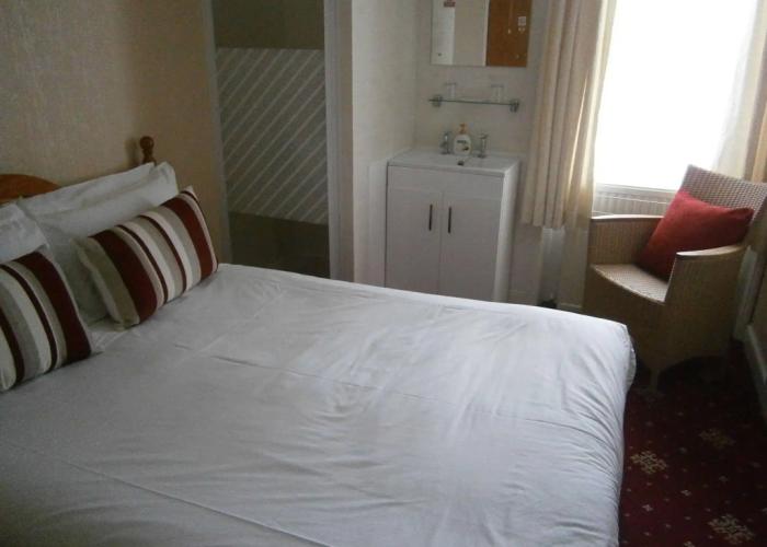 Seasons Guest House