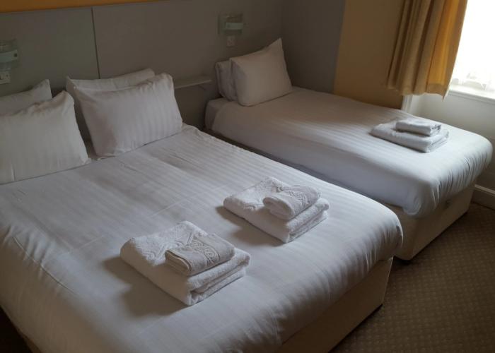 Alexandra Hotel