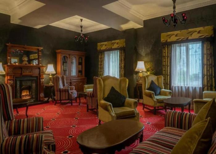 Temple Gate Hotel