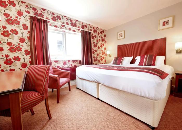 The Hillcrest Hotel