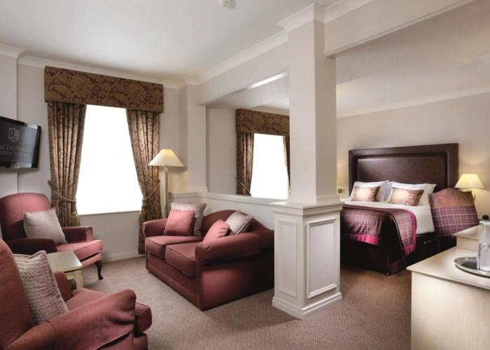 Macdonald Kilhey Court