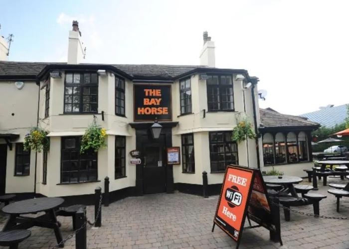 Premier Inn Wigan - M6 J25
