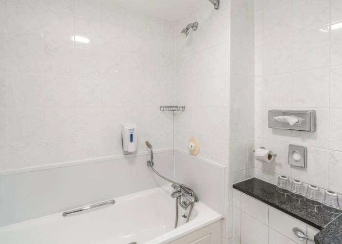 Airport Inn & Spa Manchester