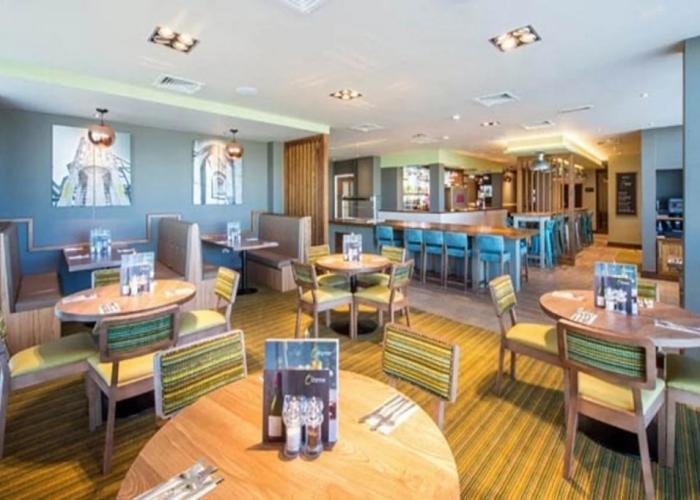 Premier Inn Winchester Hotel