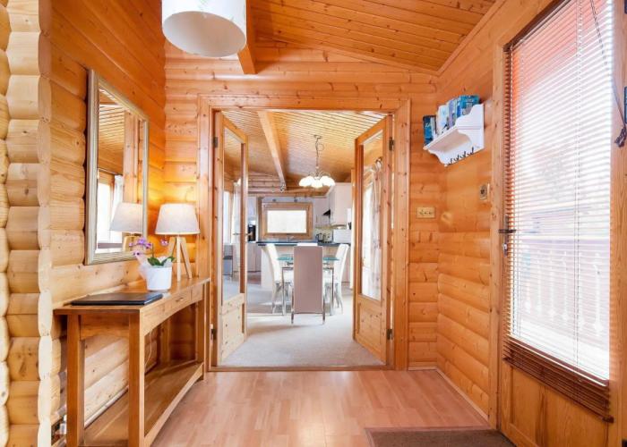 South Winchester Lodges
