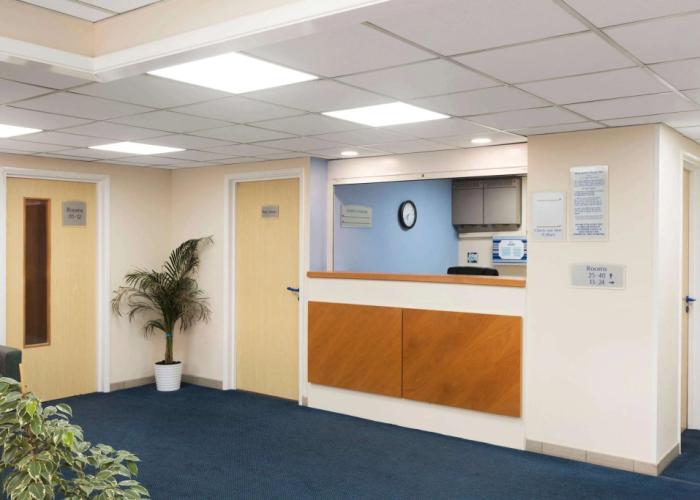 Days Inn by Wyndham Sutton Scotney South