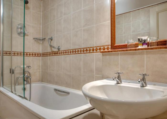 Winchester Wessex Hotel by Sunday