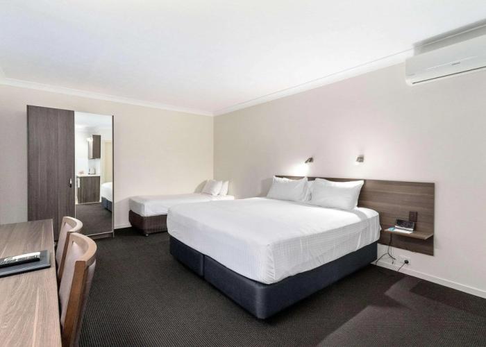 Quality Hotel Robertson Gardens
