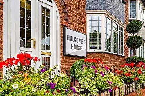 Holcombe House Aparthotel