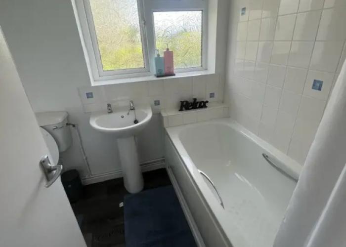 Serene Escape Cosy Apartment in Wolverhampton