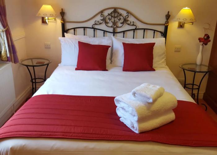 Walnut Tree Hotel