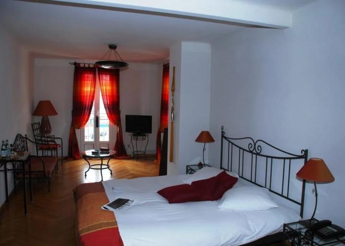 Hostellerie de Genève
