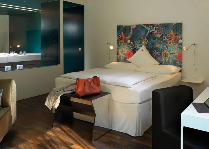 City Garden Hotel