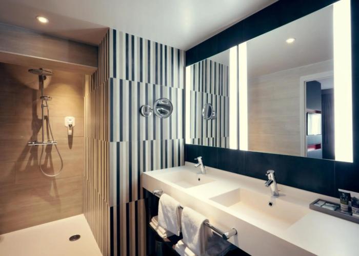 Mercure Orange
