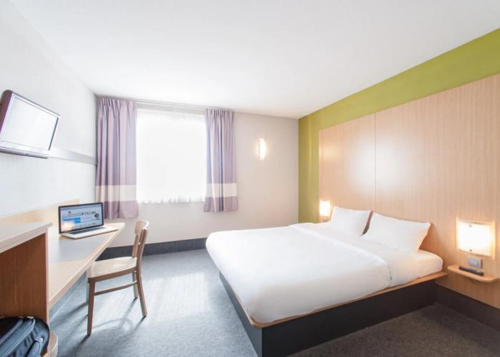 B&B HOTEL Orange